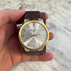 Kenneth Cole Watch A126-14: White Face/ Gold detail /Silver